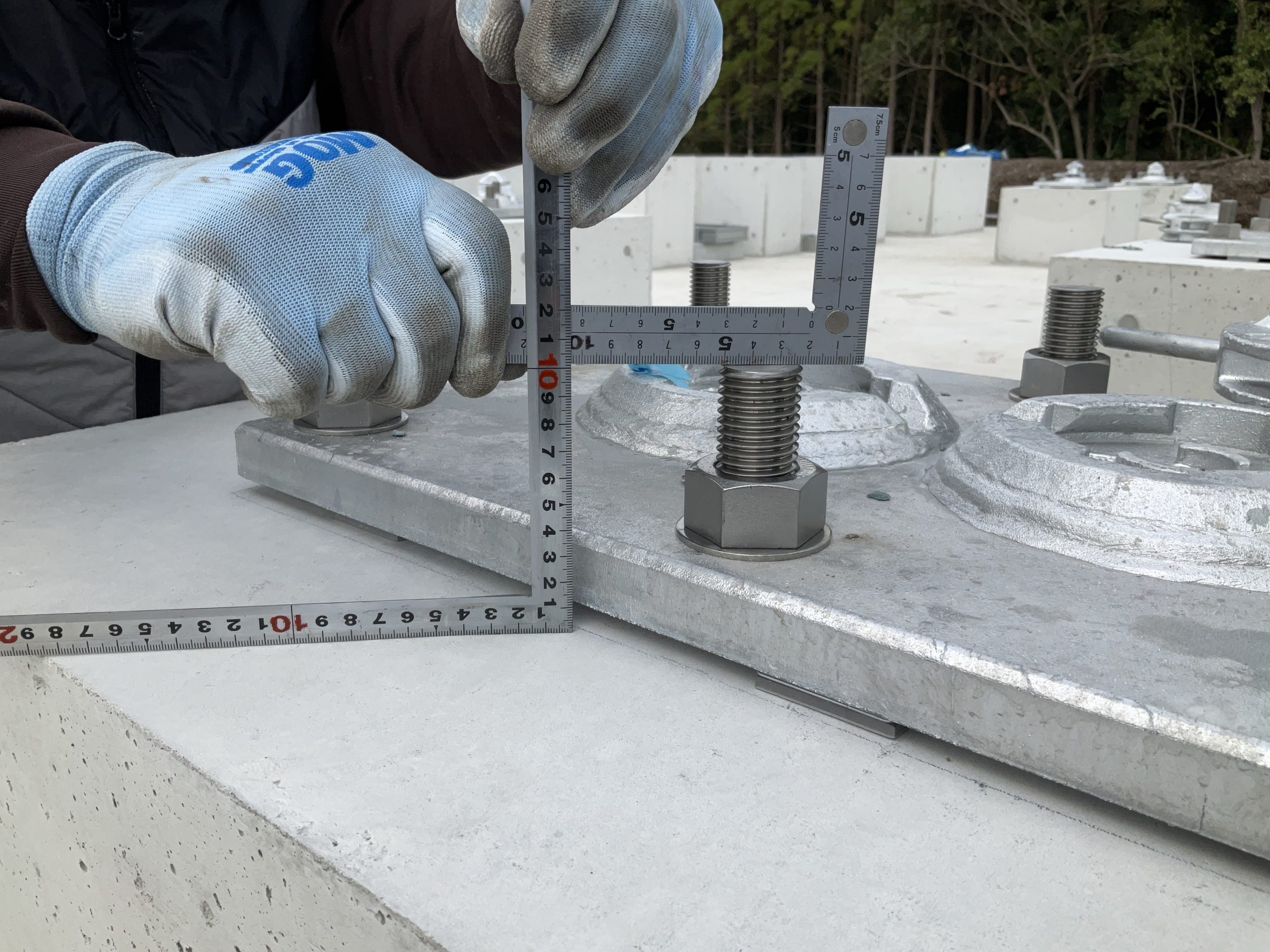 アンカー打設工事