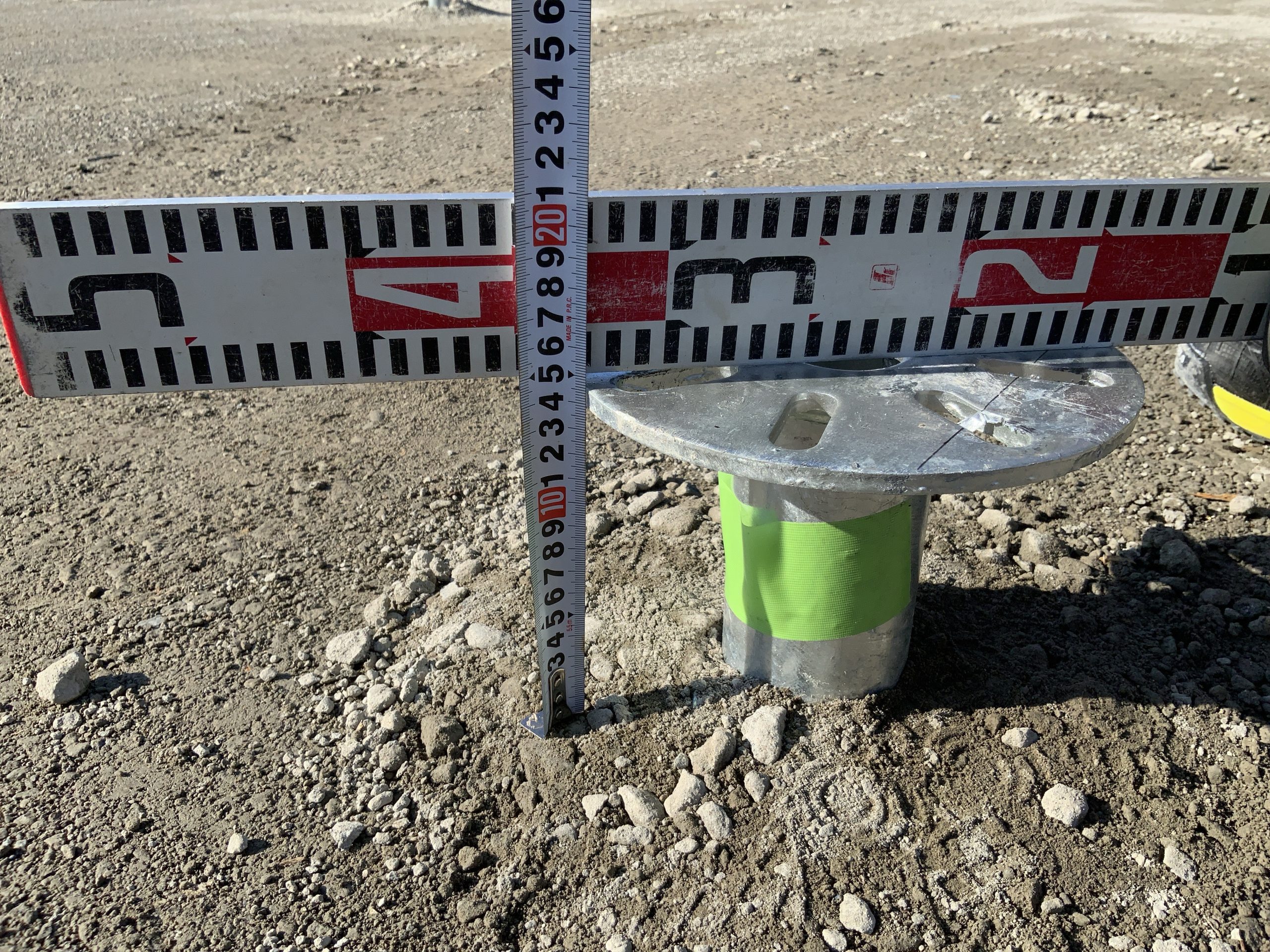 アルミ架台基礎工事